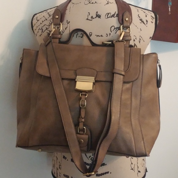 Melie Bianco Handbags - MELIE BIANCO LG HOBO MESSENGER CROSSBODY HANDBAG